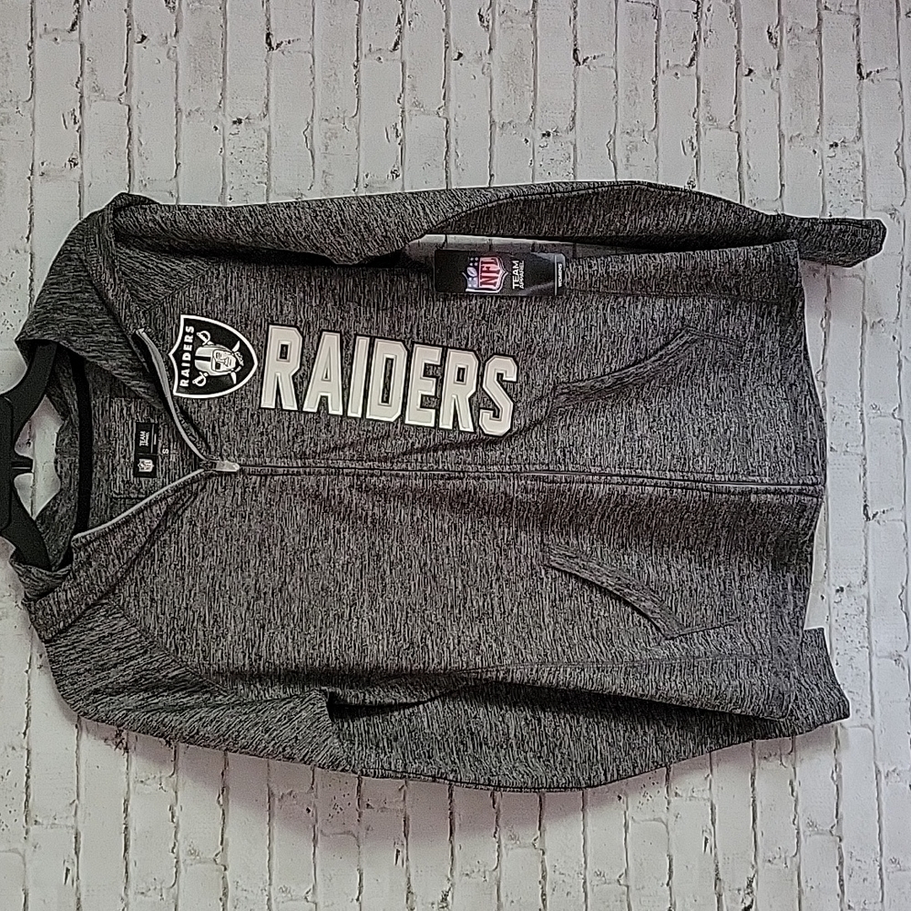Las Vegas Raiders, NFL Team Apparel, Women's Full-Zip Jacket, Size Small.